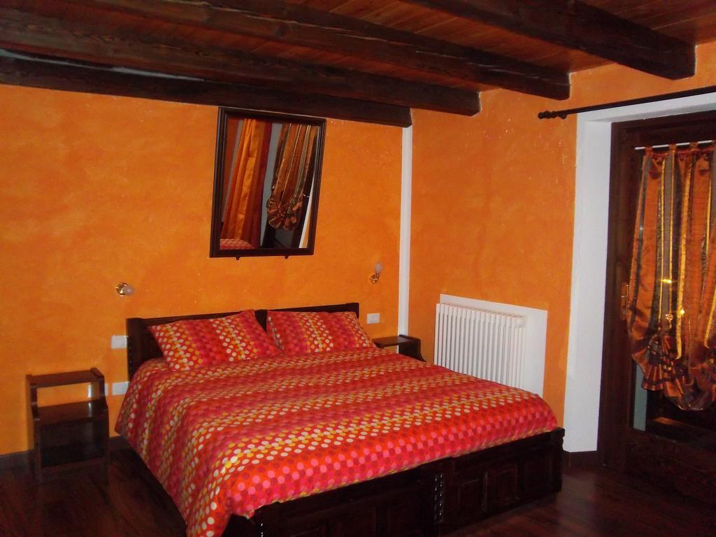 Les Lillas Verrayes Zimmer foto